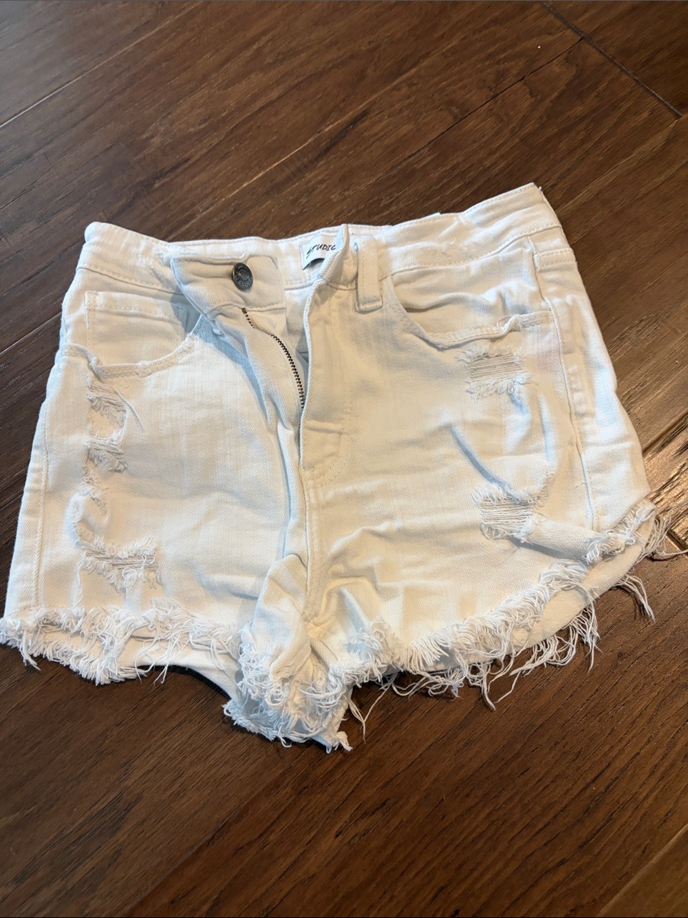 Frayed Hem White Denim Jean Shorts